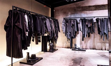 antonioli clothing.